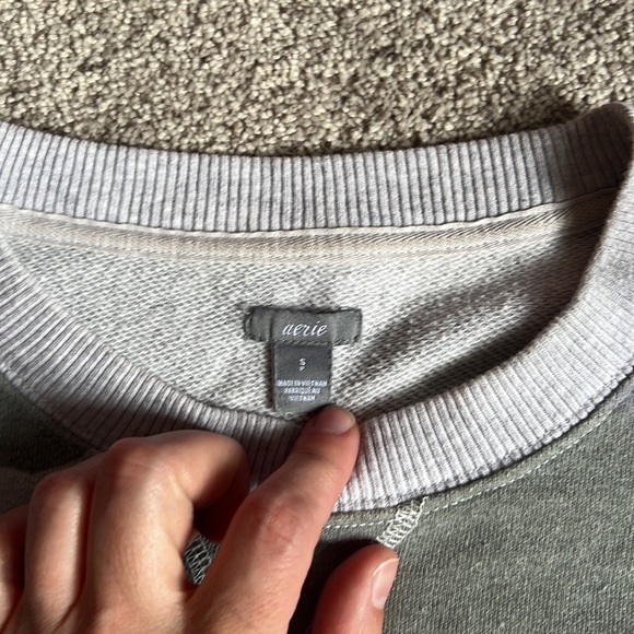 Women’s Oversized Camo Sweatshirt - Small - Picture 3 of 4